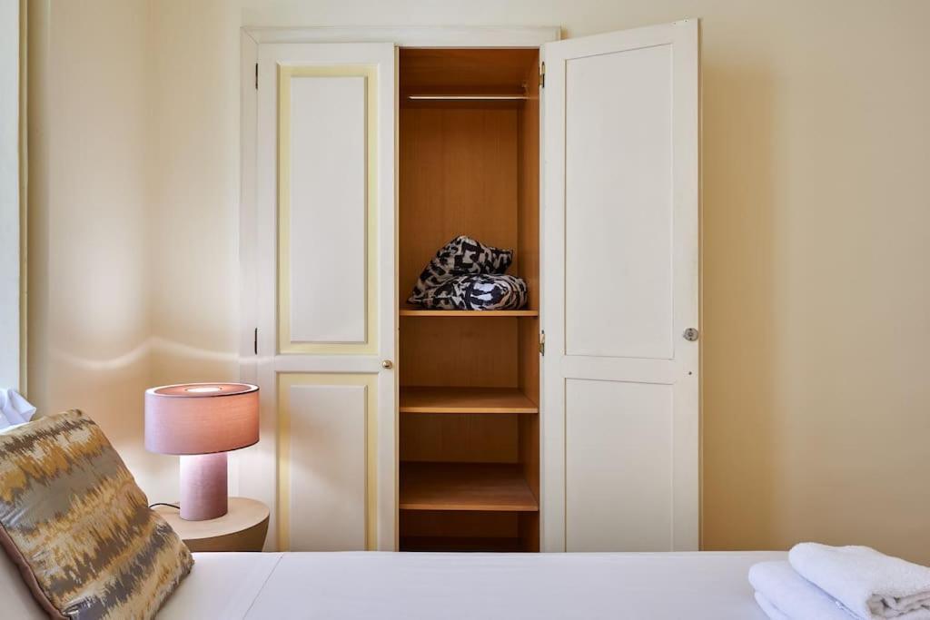 Irex - Cavour Private Apartment Rome Luaran gambar